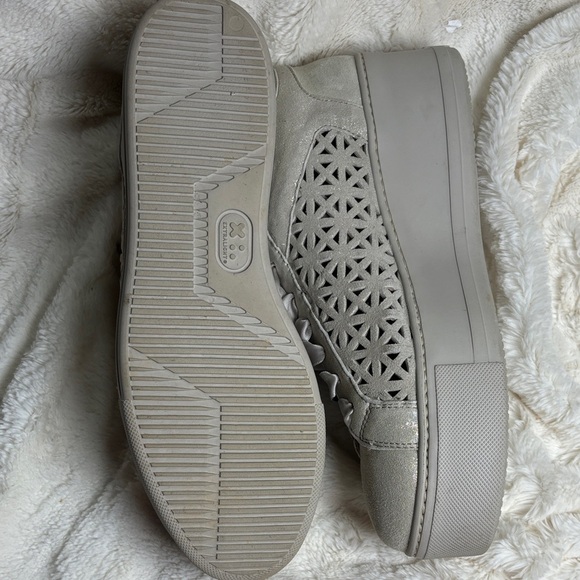 Clorinda Antinori The Zoe Luce Beige - Picture 6 of 11